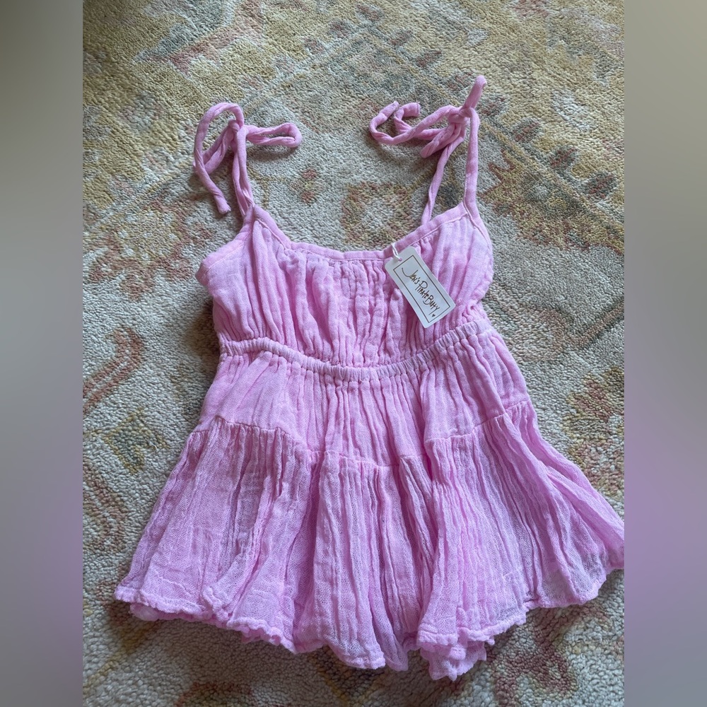 pink tank
